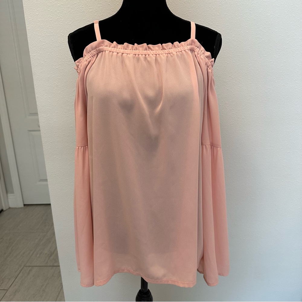 Baby Pink Off The Shoulder Top 🩷✨